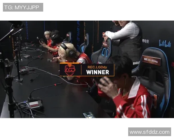 电竞比分分析V5在英雄联盟比赛中的区域防守优劣势探讨与总结